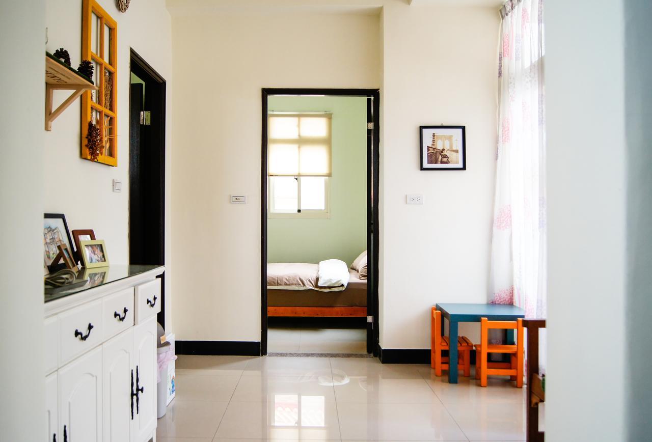 Happy Tree Hostel Jinning Quarto foto